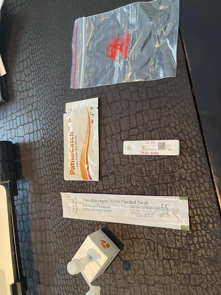 wooden Cholera table for clinic - Image 2