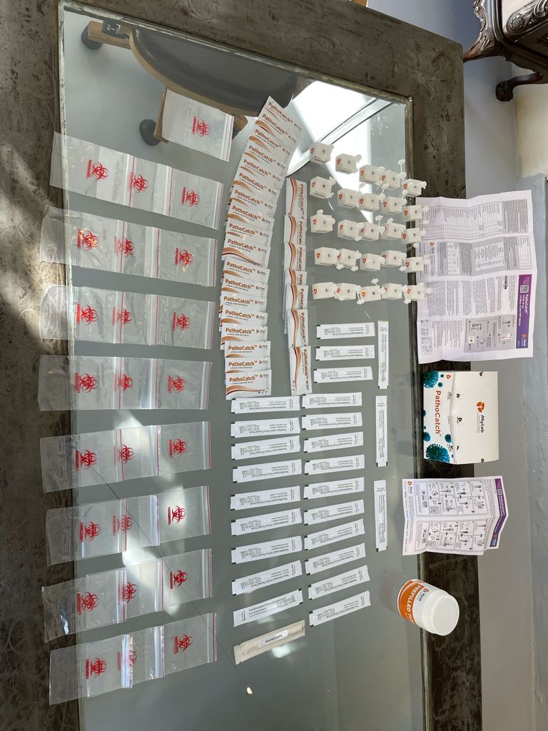 wooden Cholera table for clinic - Image 3