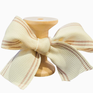 No 175 – Light Cream Vintage Pink Stripe 30mm