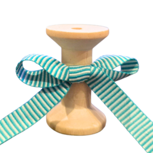 No 104 – Peacock, Lt Cream Soft Ladder 10mm